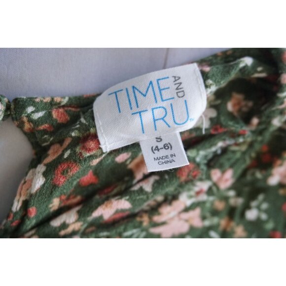 Time And Tru Women Green Floral Blouse – Size S - Picture 4 of 7
